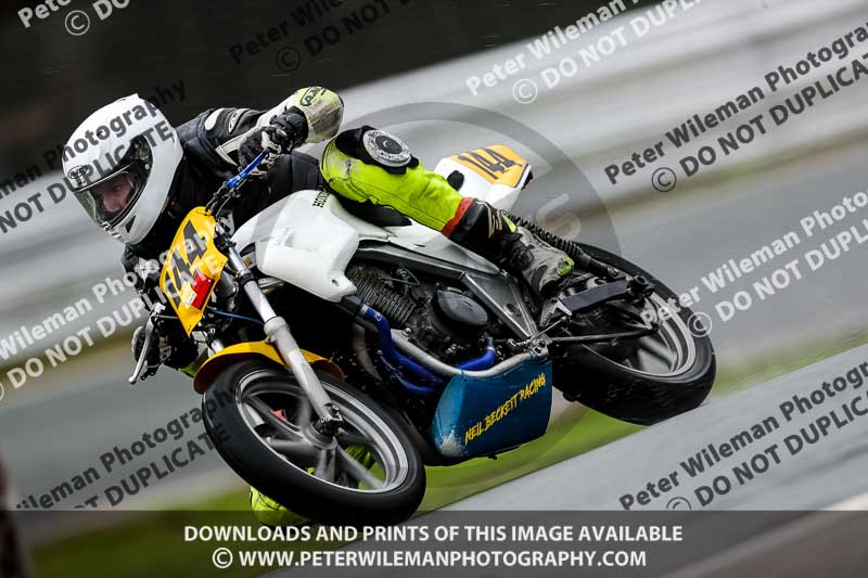 anglesey;brands hatch;cadwell park;croft;donington park;enduro digital images;event digital images;eventdigitalimages;mallory;no limits;oulton park;peter wileman photography;racing digital images;silverstone;snetterton;trackday digital images;trackday photos;vmcc banbury run;welsh 2 day enduro